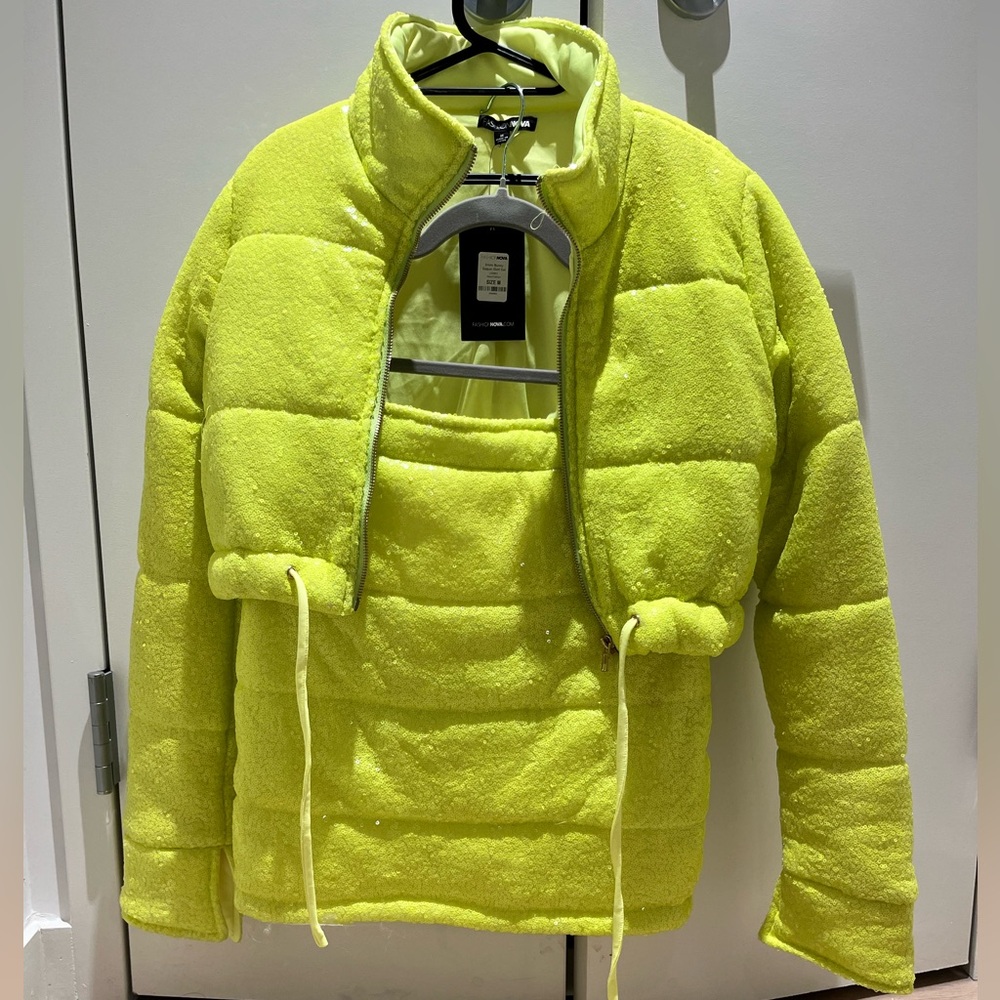 Fashion Nova Neon Yellow Puffer 2pcs Set